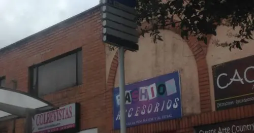 PARADERO SITP BARRIO QUESADA  261A00